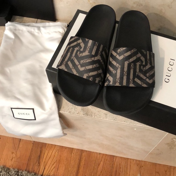 Gucci Other - Gucci Mens Slides Ebony Caleido